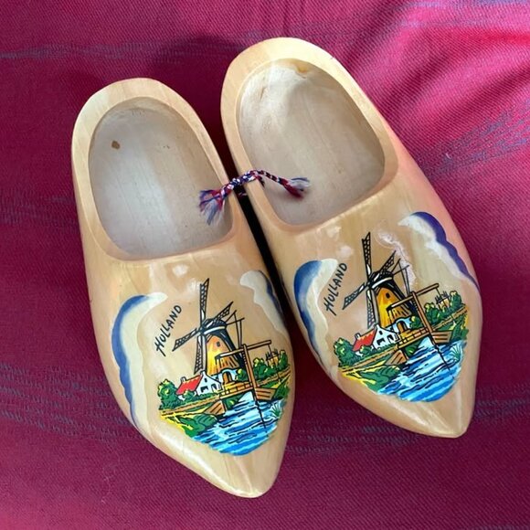 Dutch wooden clogs - hand-painted 🇳🇱🌟 - Picture 6 of 7
